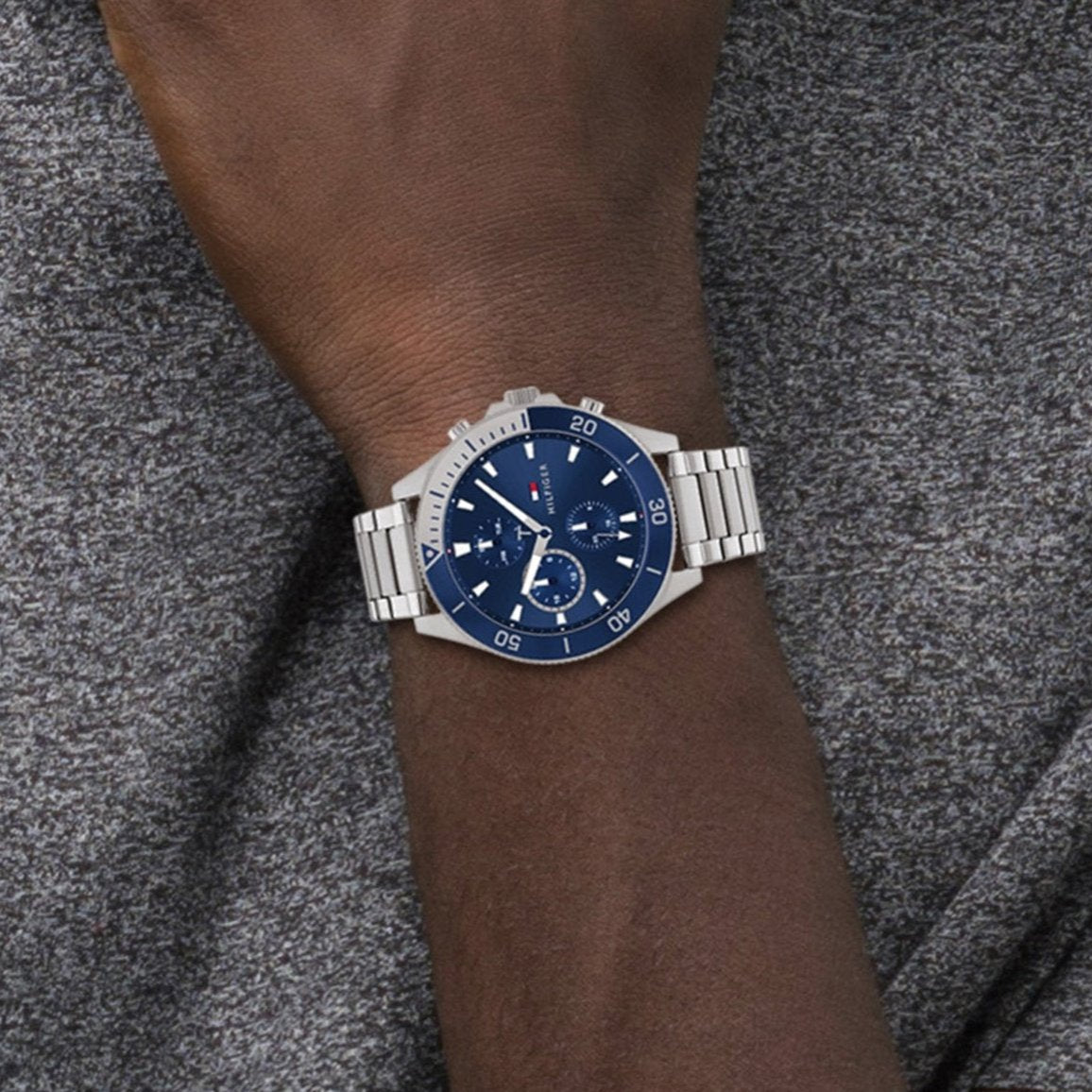 Tommy Hilfiger Larson Chronograph Blue Dial Silver Steel Strap Watch For Men - 1791917