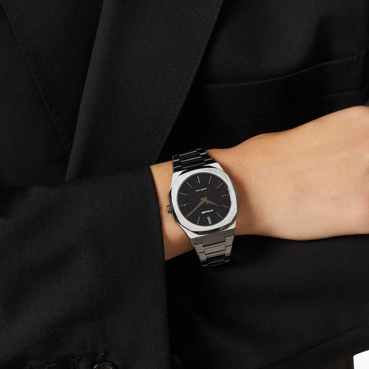 D1 Milano Ultra Thin Aventurine Black Dial Silver Steel Strap Watch for Men - D1-UTBJ29