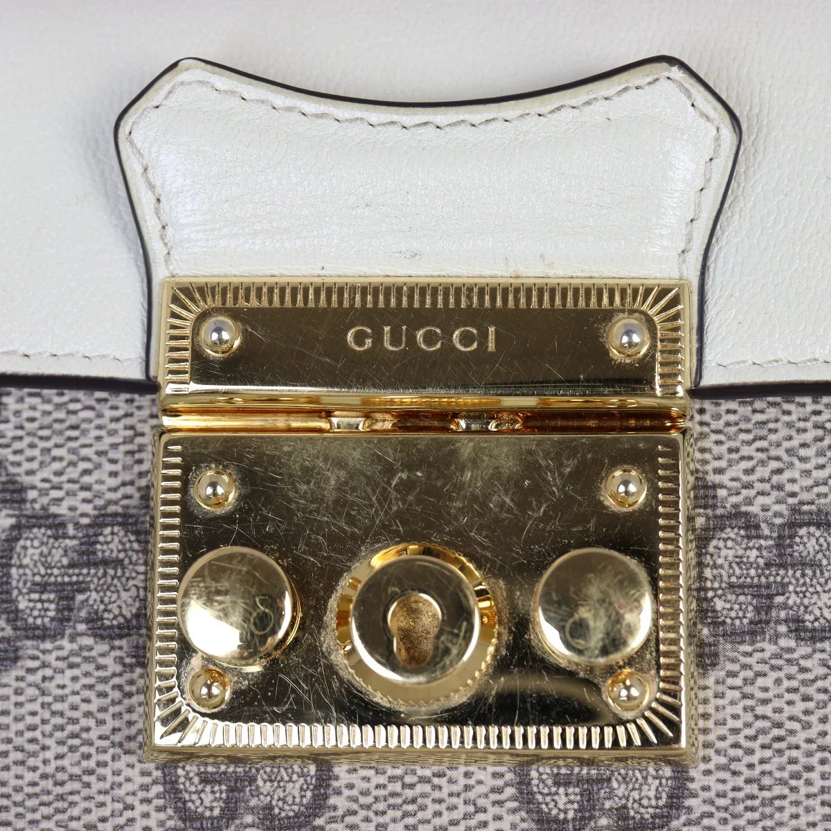Gucci GG Supreme Padlock Top Handle Bag – Beige