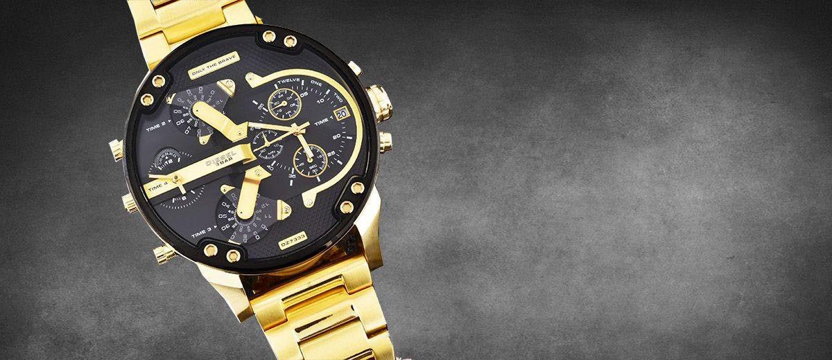Diesel Mr Daddy 2.0 Chronograph Black Dial Gold Steel Strap Watch For Men - DZ7333
