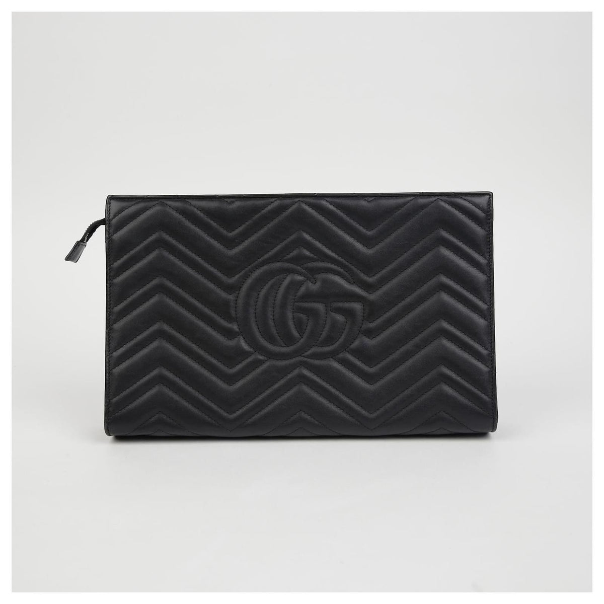 Gucci GG Marmont Matelassé Heart Clutch Pouch– Black