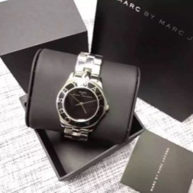 Marc Jacobs Blade Black Dial Silver Steel Strap Watch for Women - MBM3058