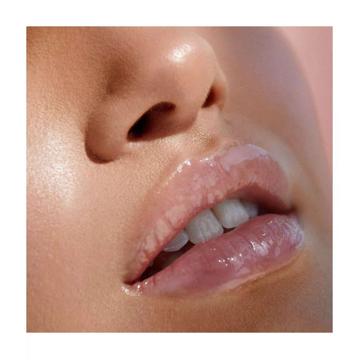 Makeup By Mario MoistureGlow Plumping Lip Serum - Rose Glow (Rosy Pink)