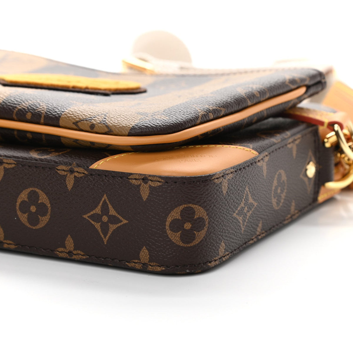 Louis Vuitton x NIGO Reverse Monogram Messenger Bag - Brown