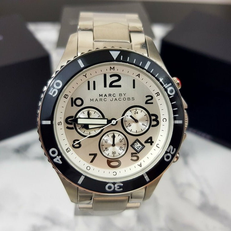 Marc Jacobs Rock Chronograph White Dial Silver Steel Strap Watch for Men - MBM5027
