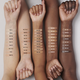 MAC Studio Radiance 24HR Luminous Lift Concealer - NC63