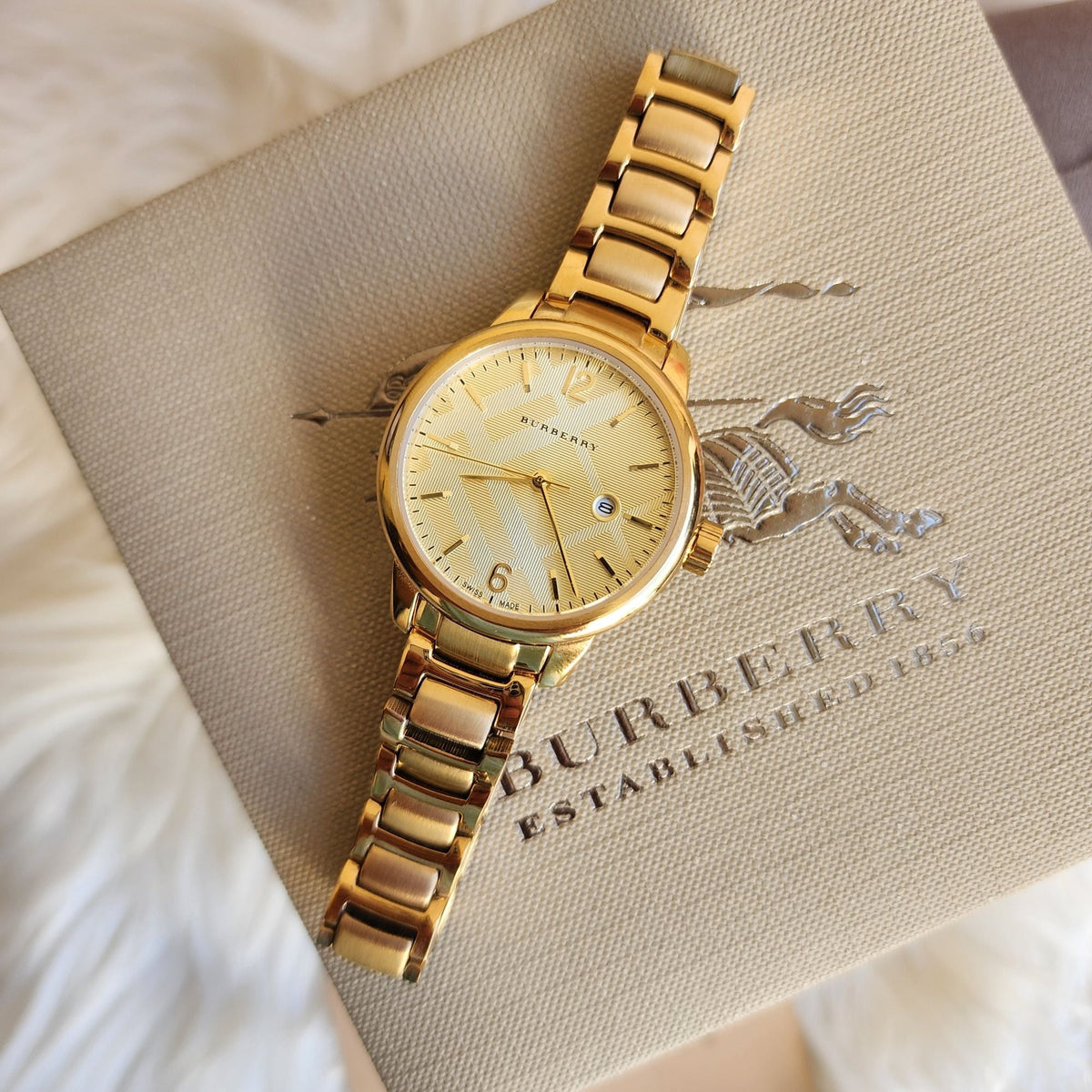 Burberry The Classic Champagne Gold Dial Gold Steel Strap Watch for Women - BU10109