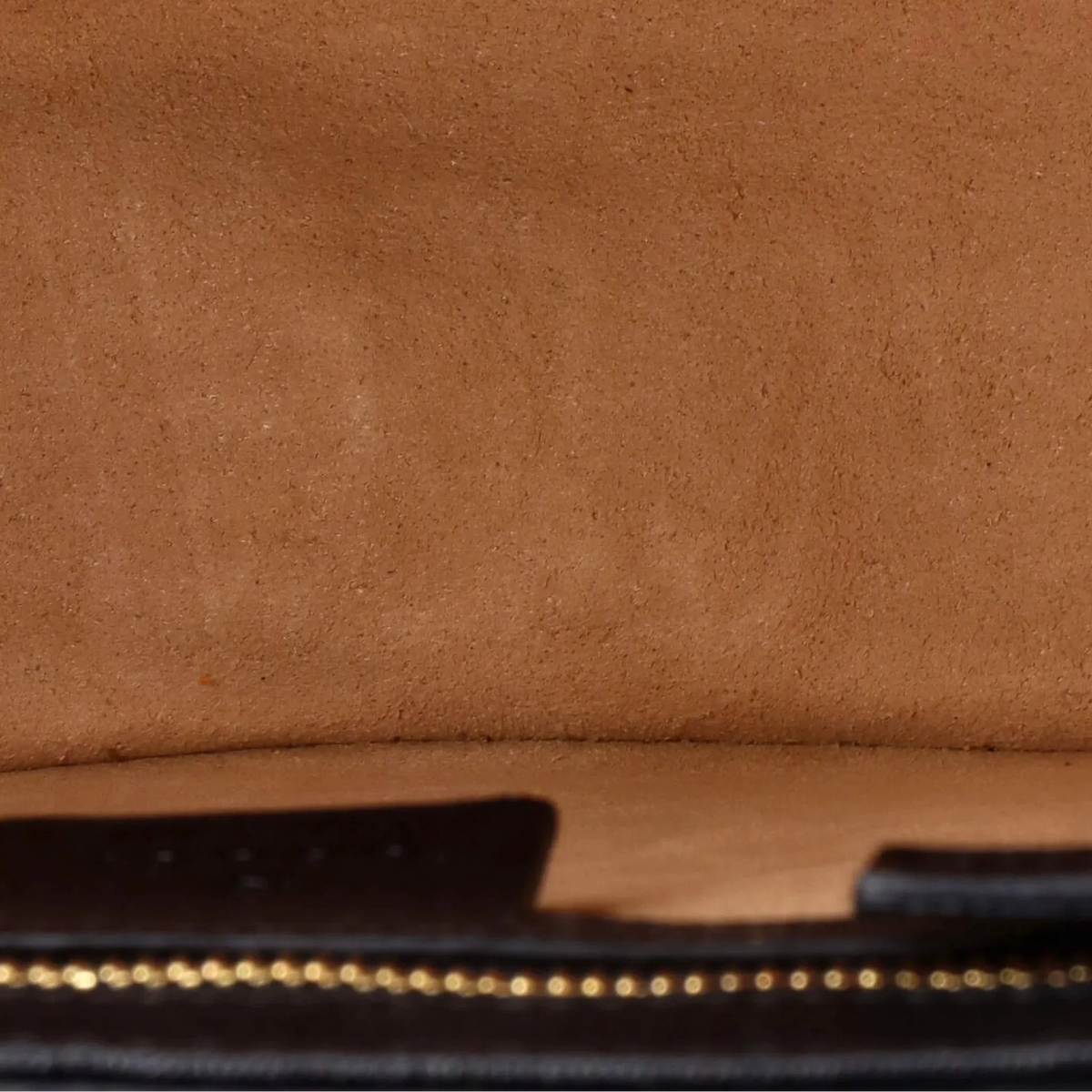 Gucci GG Padlock Shoulder Bag – Beige