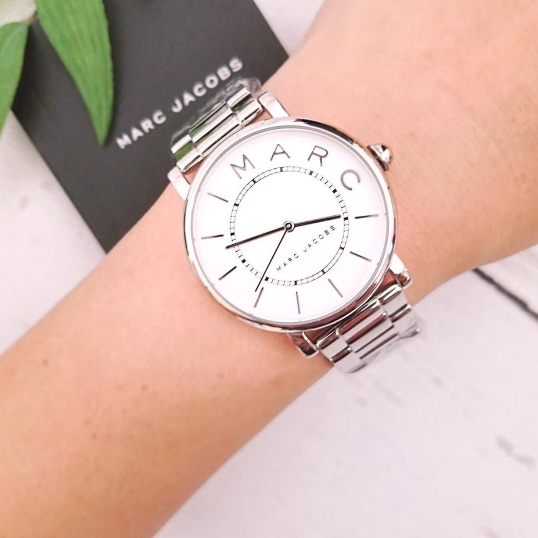 Marc Jacobs Roxy White Dial Silver Steel Strap Watch for Women - MJ3521