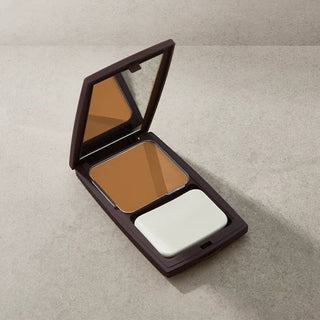 Vasanti Face Base Oil-Free Powder Foundation - V8 Medium Deep Warm