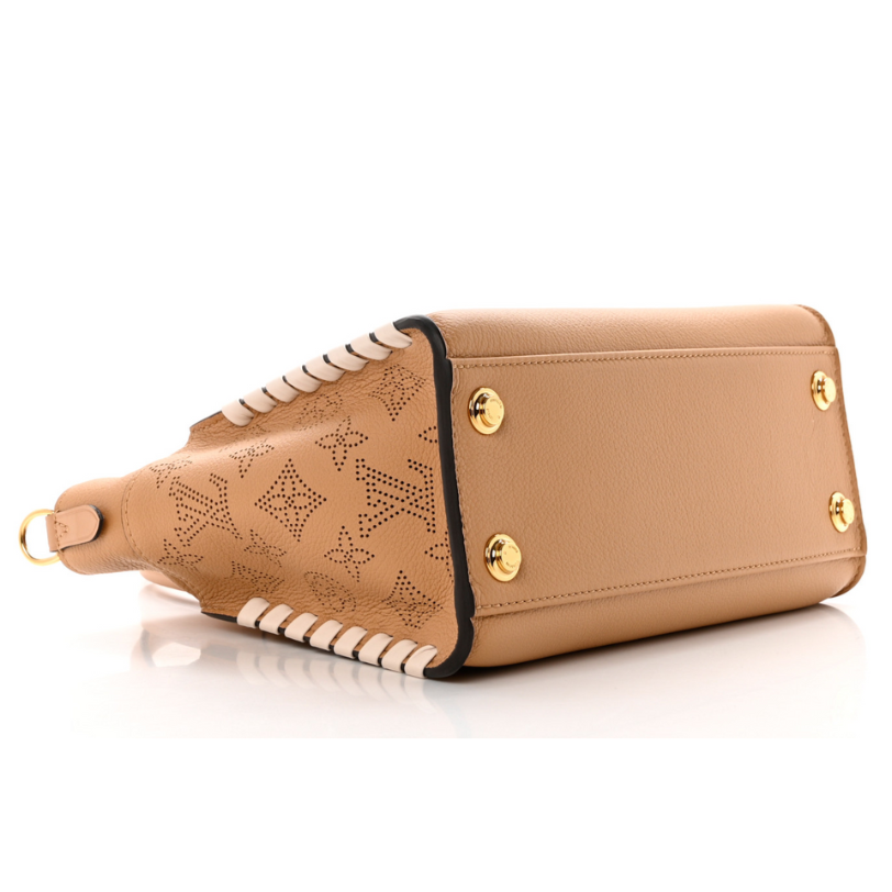 Louis Vuitton On My Side PM Shoulder Bag - Arizona Brown