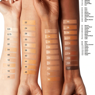 Clinique Beyond Perfecting Foundation And Concealer - WN 114 Golden