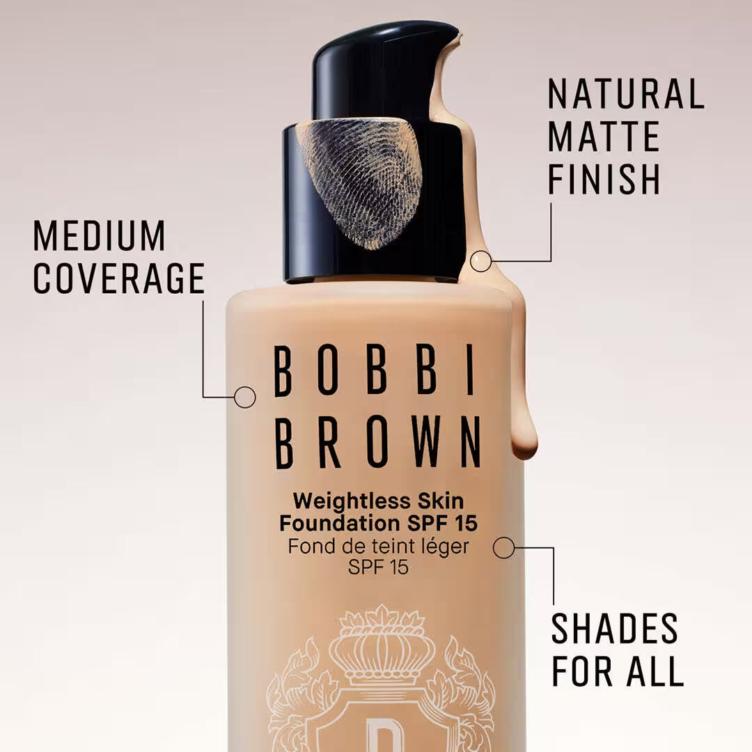 Bobbi Brown Weightless Skin Foundation SPF 15 -  Alabaster (C-004)
