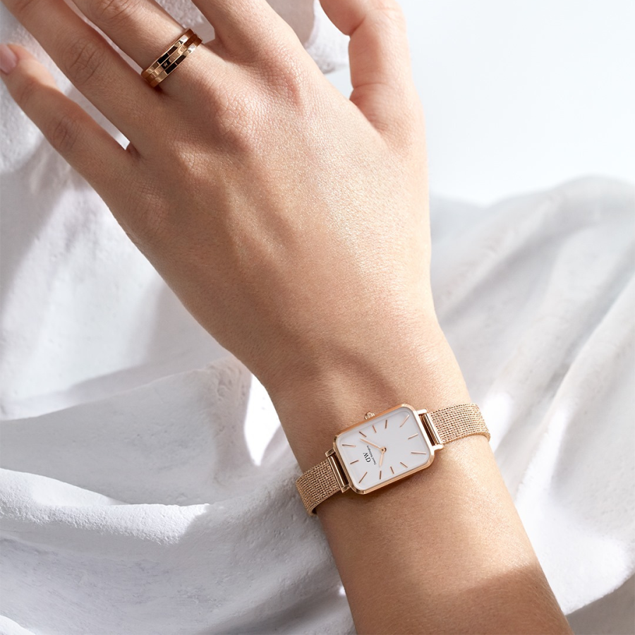 Daniel Wellington Quadro Melrose White Dial Gold Mesh Strap Watch For Women - DW00100431