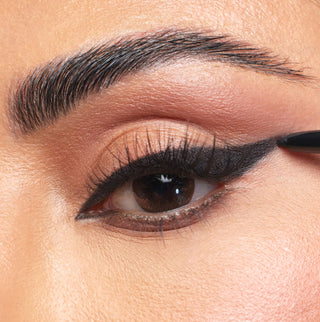 Huda Beauty Creamy Kohl Longwear Eye Pencil - Very Vanta