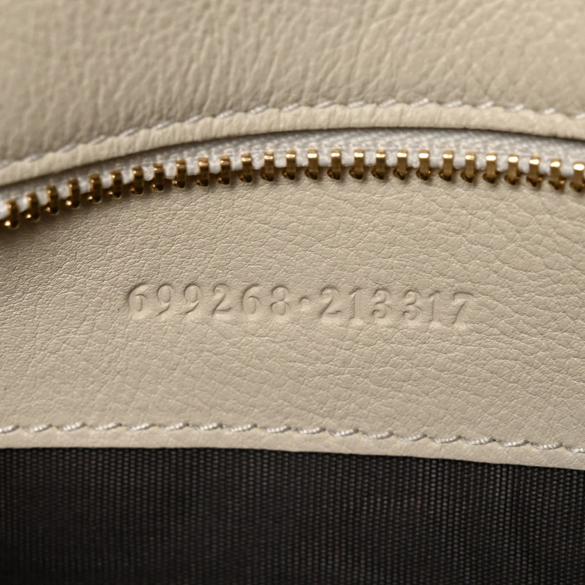 Gucci Blondie Shoulder Bag – Mystic White