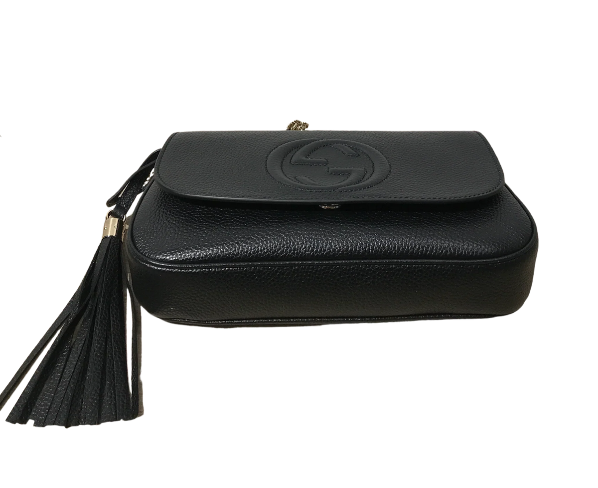 Gucci Pebbled Calfskin Soho Flap Bag – Black