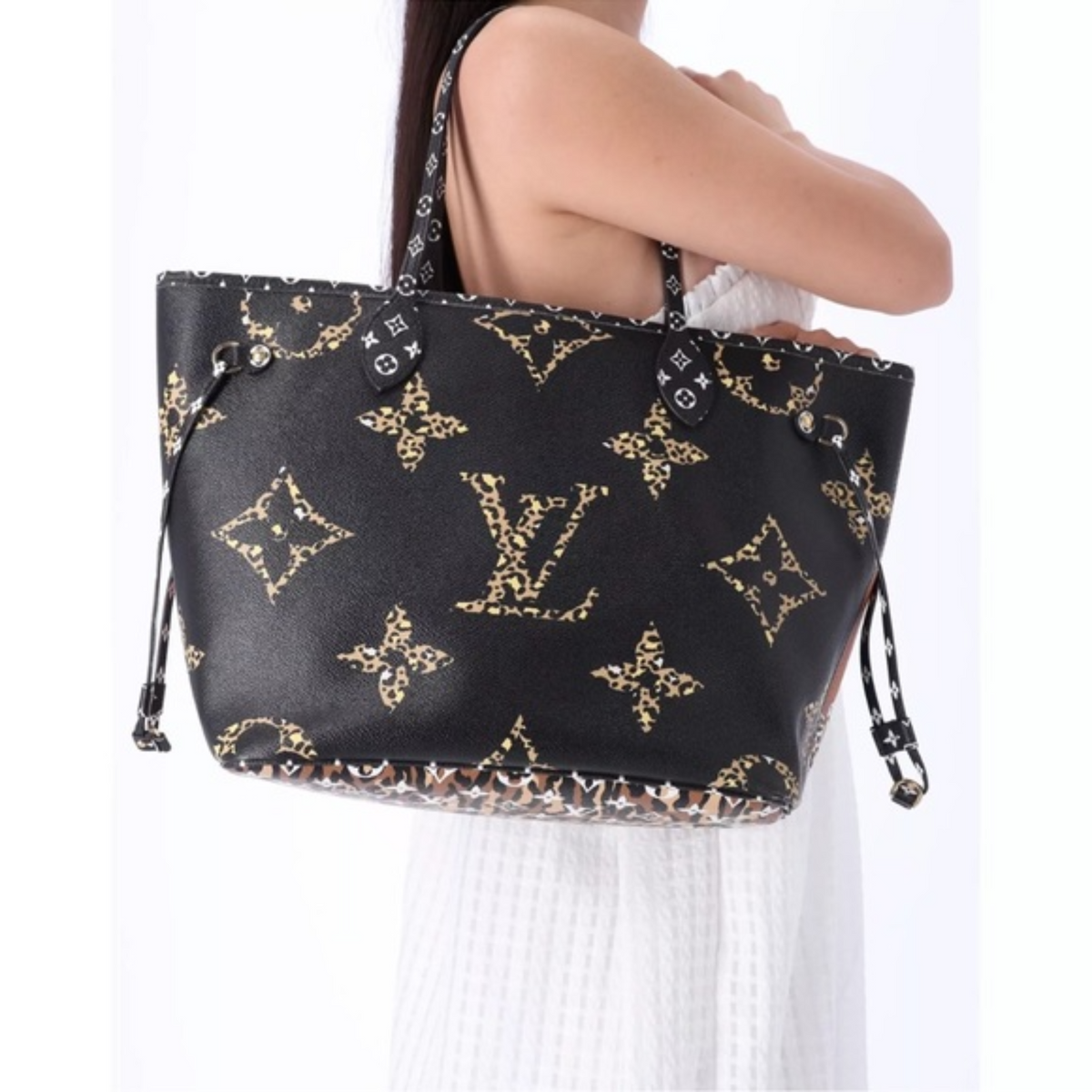 Louis Vuitton Giant Jungle Neverfull MM Tote Bag - Black and Brown