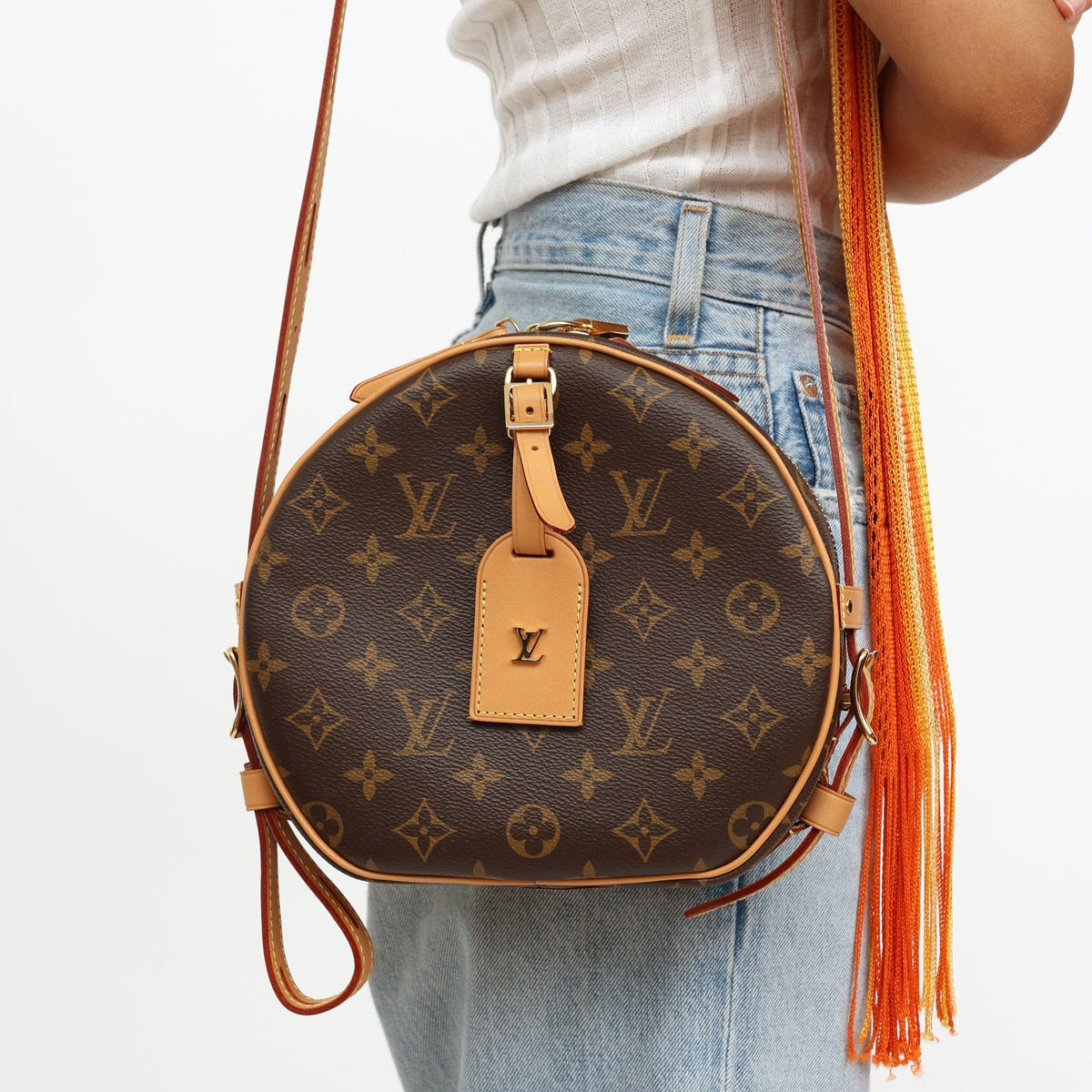 Louis Vuitton Boite Chapeau Souple MM Shoulder Bag - Brown