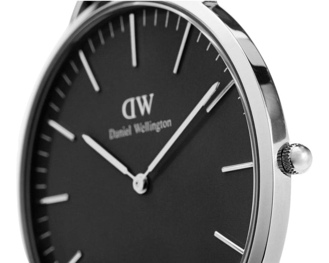Daniel Wellington Classic Sheffield Black Dial Black Leather Strap Watch For Men - DW00100133