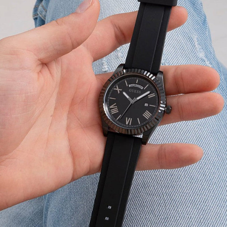 Guess Connoisseur Black Dial Black Silicone Strap Watch For Men - GW0335G1