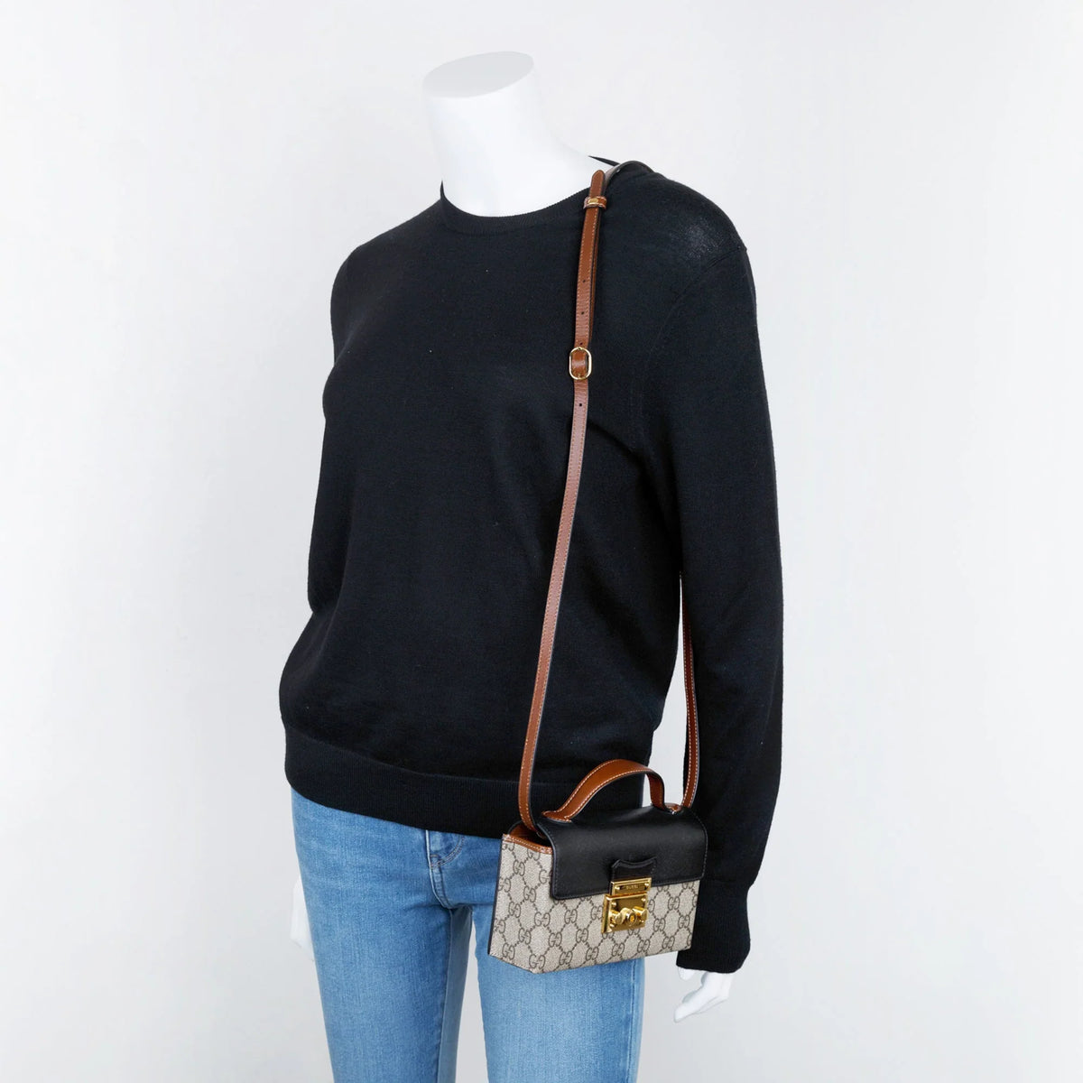 Gucci GG Padlock Bag – Beige