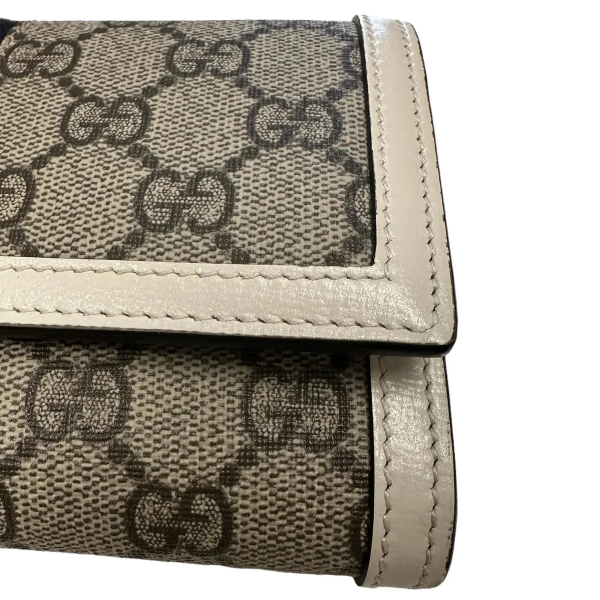 Gucci GG Supreme Jackie 1961 Small Chain Wallet – Beige