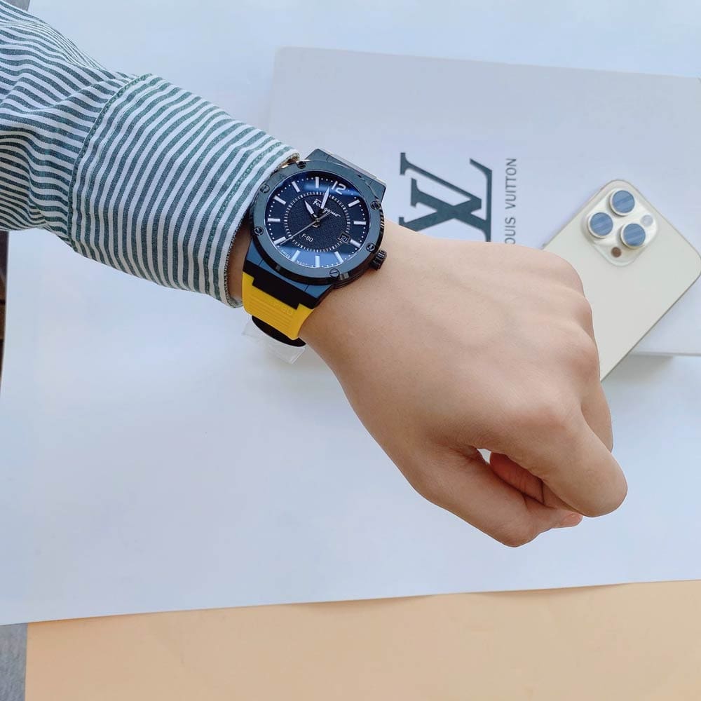 Salvatore Ferragamo F-80 Classic Black Dial Yellow Rubber Strap Watch for Men - SFHY01522