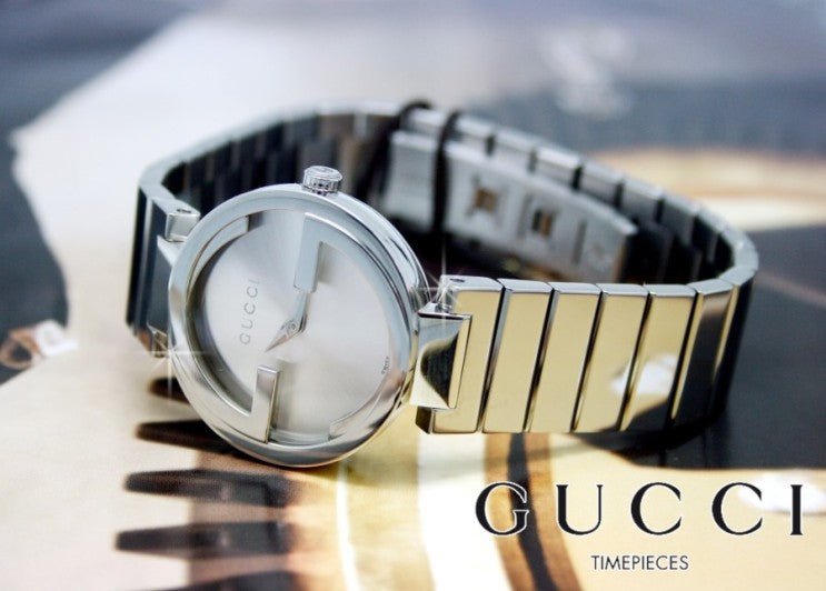 Gucci G Interlocking Silver Dial Silver Steel Strap Watch For Women - YA133503