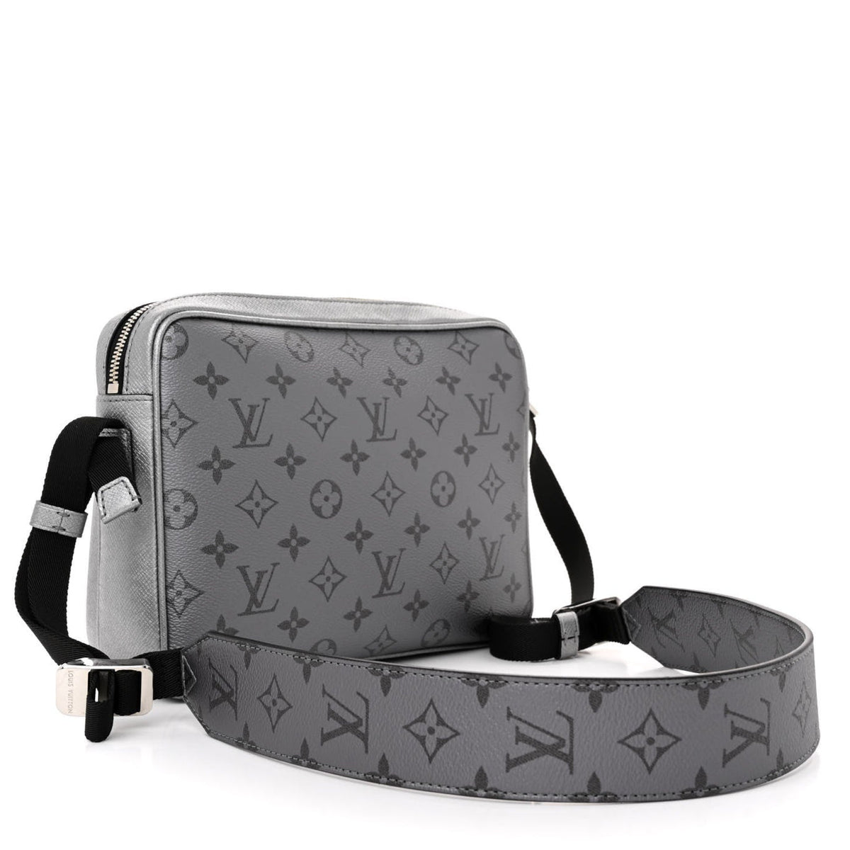 Louis Vuitton Taigarama Outdoor Messenger Shoulder Bag - Silver