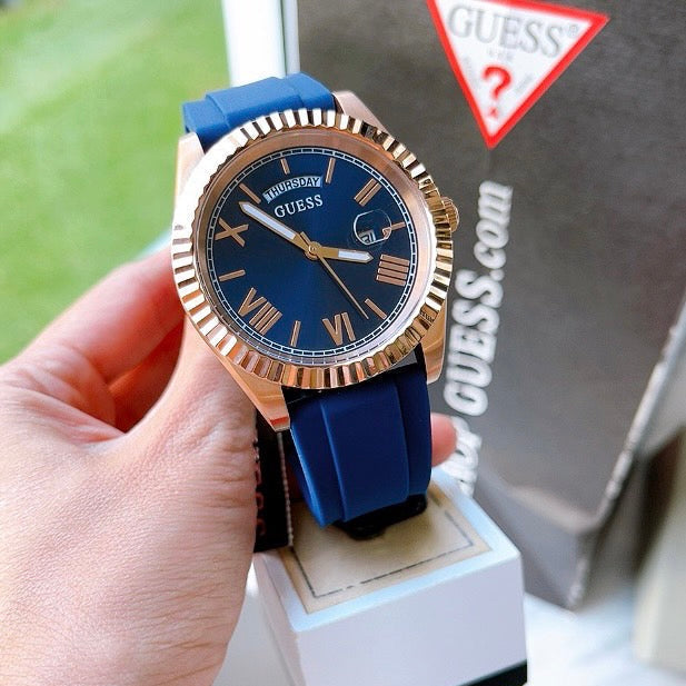 Guess Connoisseur Blue Dial Blue Silicone Strap Watch For Men - GW0335G2