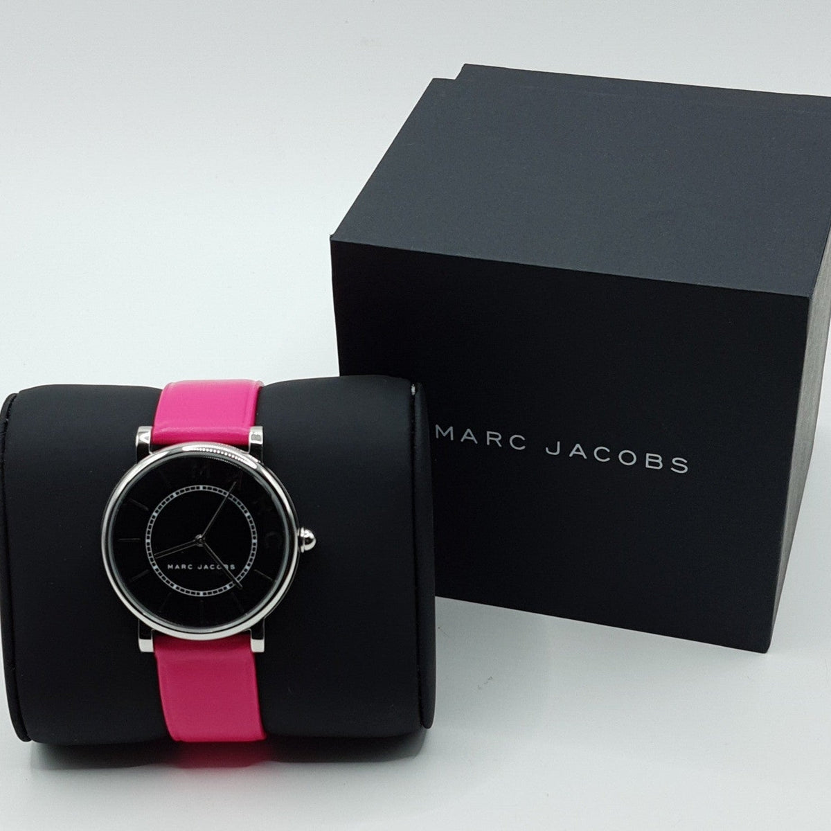 Marc Jacobs Roxy Black Dial Pink Leather Strap Watch for Women - MJ1535