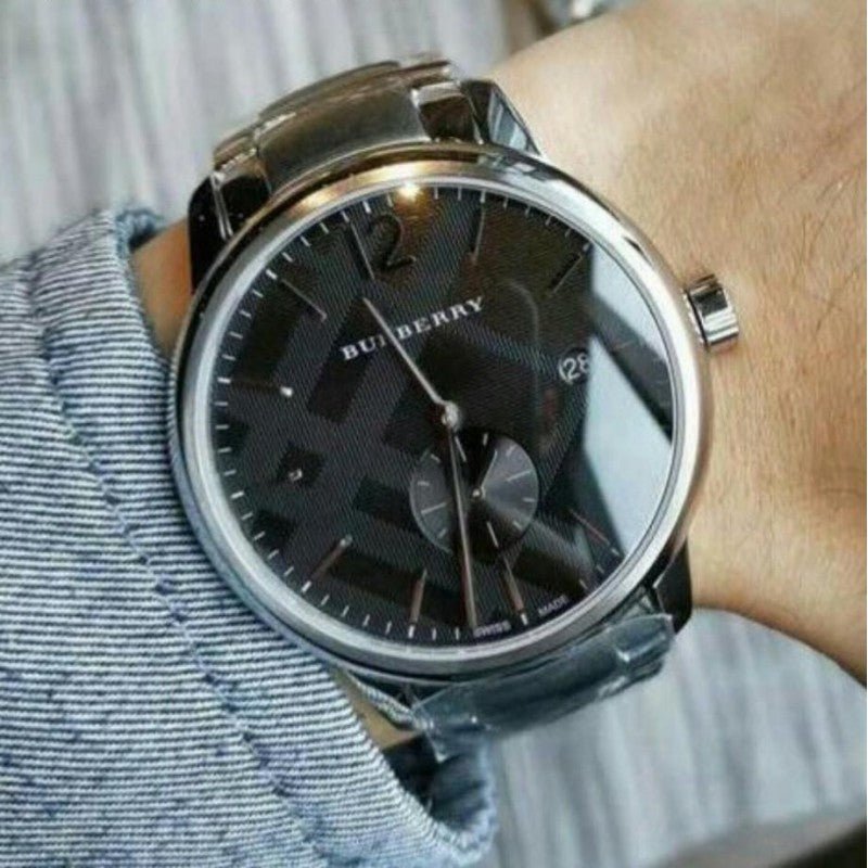 Burberry The Classic Round Black Dial Silver Steel Strap Watch for Men - BU10005
