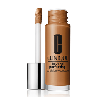 Clinique Beyond Perfecting Foundation And Concealer - WN 114 Golden