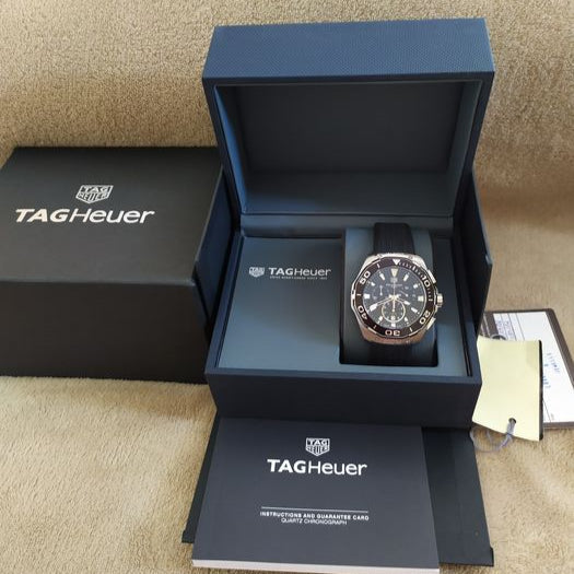 Tag Heuer Carrera Aquaracer Quartz Chronograph Black Dial Black Rubber Strap Watch for Men - CAY111A.FT6041