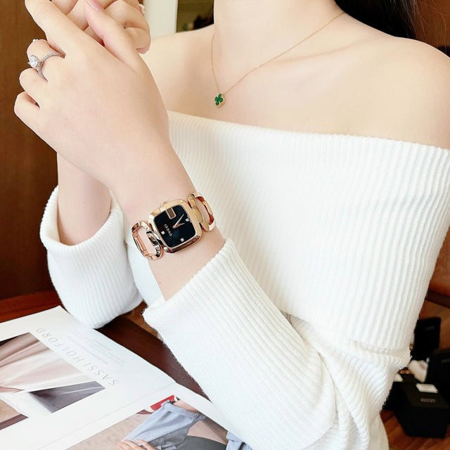 Gucci G Gucci Diamonds Black Dial Rose Gold Steel Strap Watch For Women - YA125409