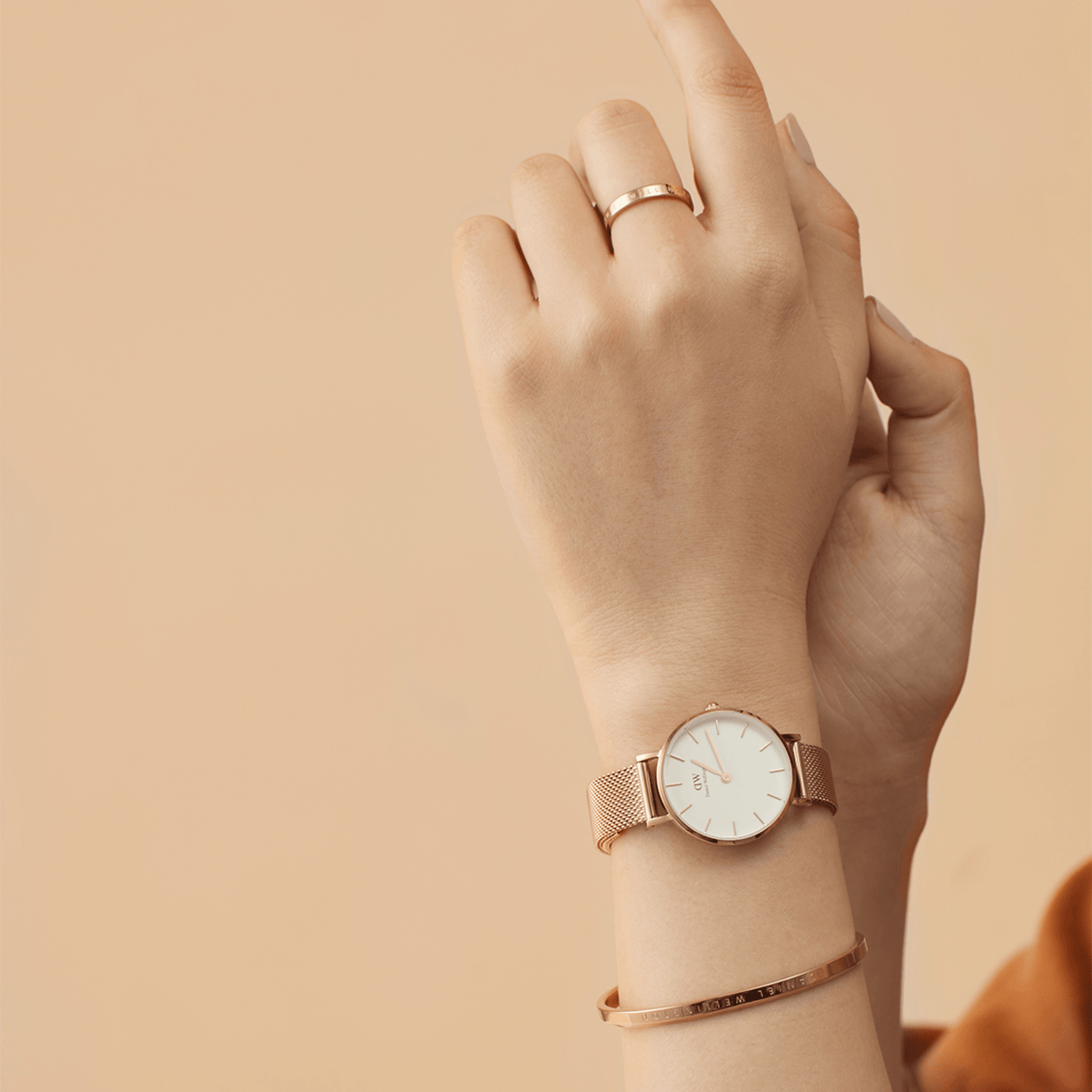 Daniel Wellington Classic Petite White Dial Rose Gold Mesh Bracelet Watch For Women - DW00100219