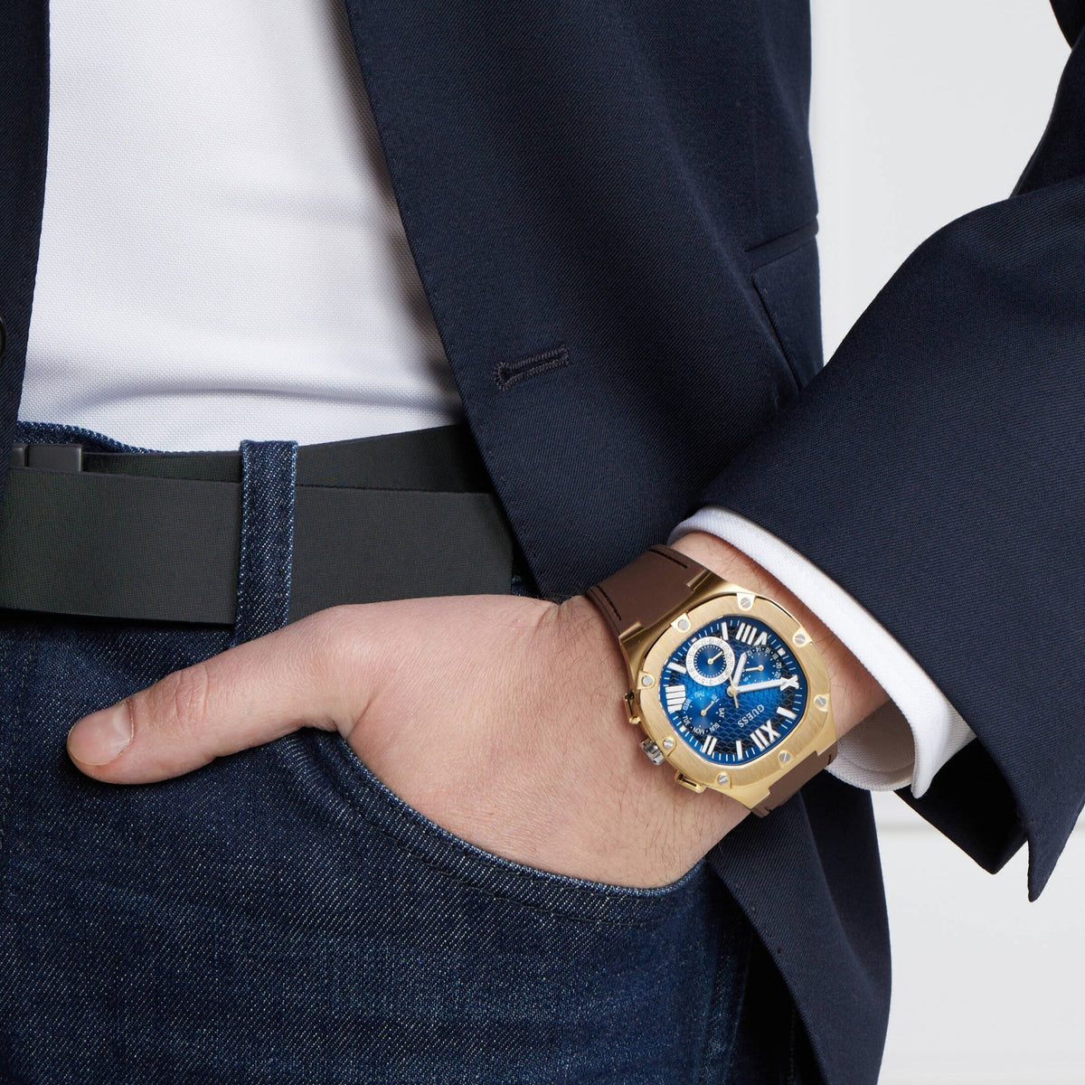 Guess Headline Chronograph Blue Dial Brown Silicone Strap Watch For Men - GW0571G5