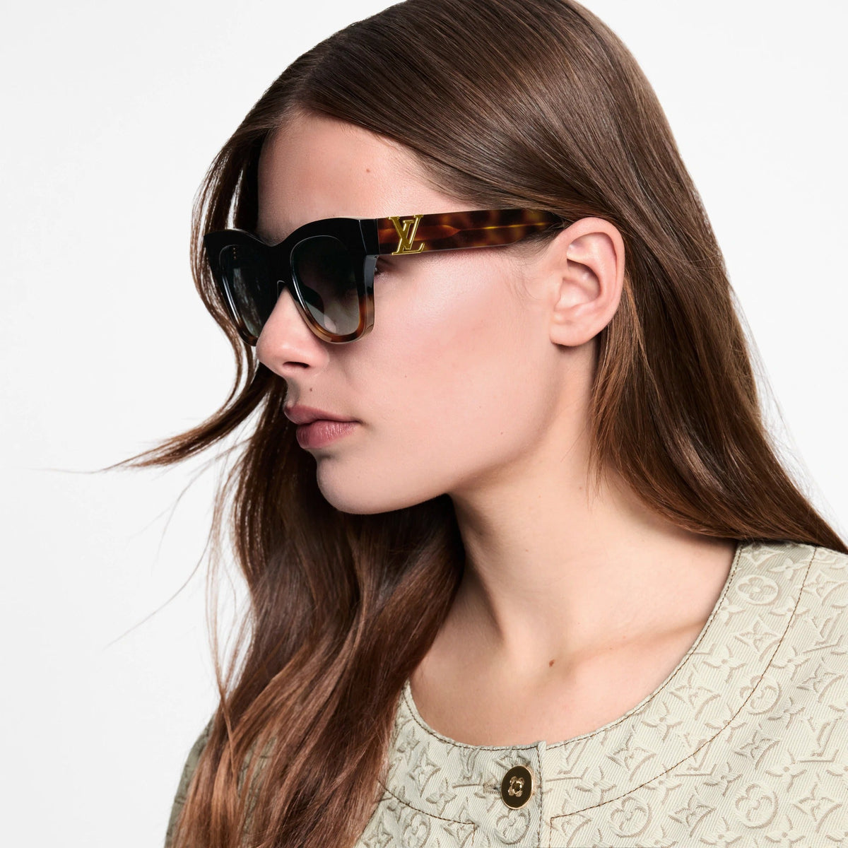Louis Vuitton Women Cat Eye Frame Tortoise Sunglasses