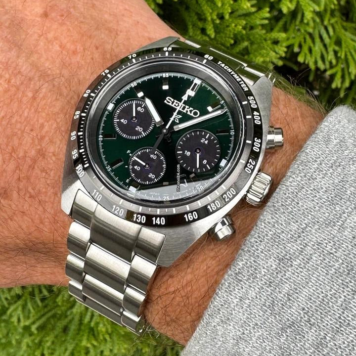 Seiko Prospex Speedtimer Solar Chronograph Green Dial Silver Steel Strap Watch for Men - SSC933