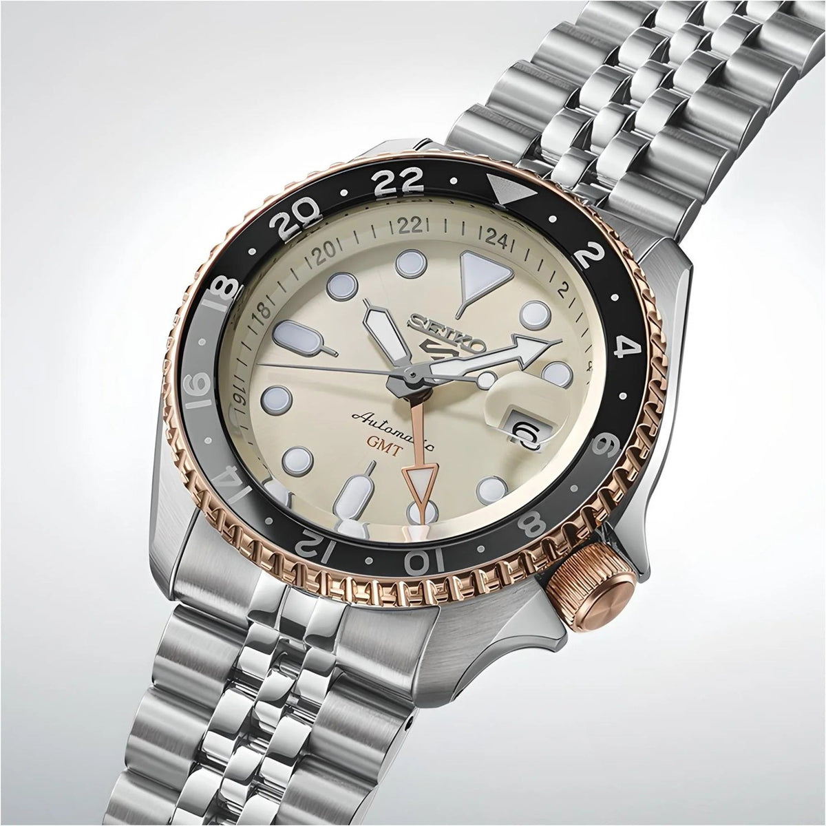 Seiko 5 GMT Sport Asia Exclusive Limited Edition Off White Dial Silver Steel Strap Watch for Men - SSK046K1