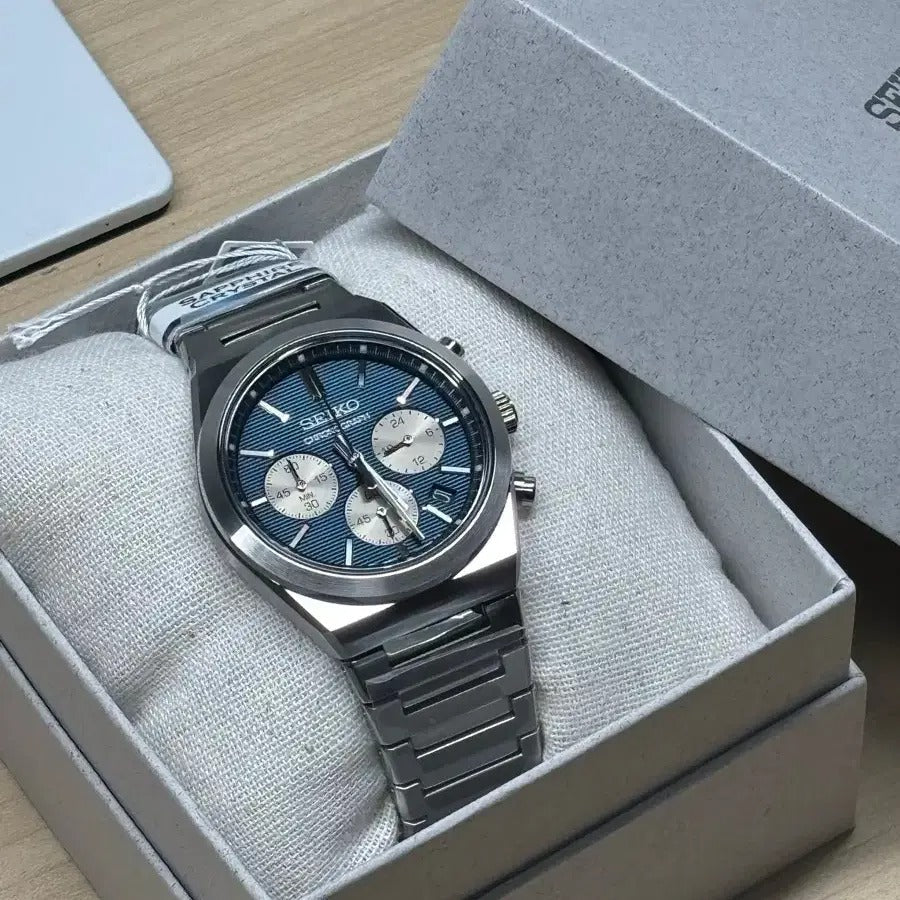 Seiko Conceptual Chronograph Blue Dial Silver Steel Strap Watch for Men- SSB453P1