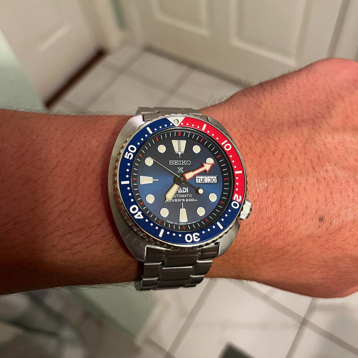 Seiko Prospex PADI Special Edition Automatic Blue Dial Silver Steel Strap Watch for Men - SRPE99