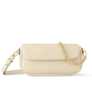 Louis Vuitton Wallet On Chain Ivy Shoulder Bag - Creme