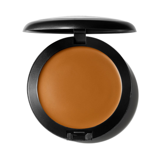MAC Full Coverage Foundation - NC50