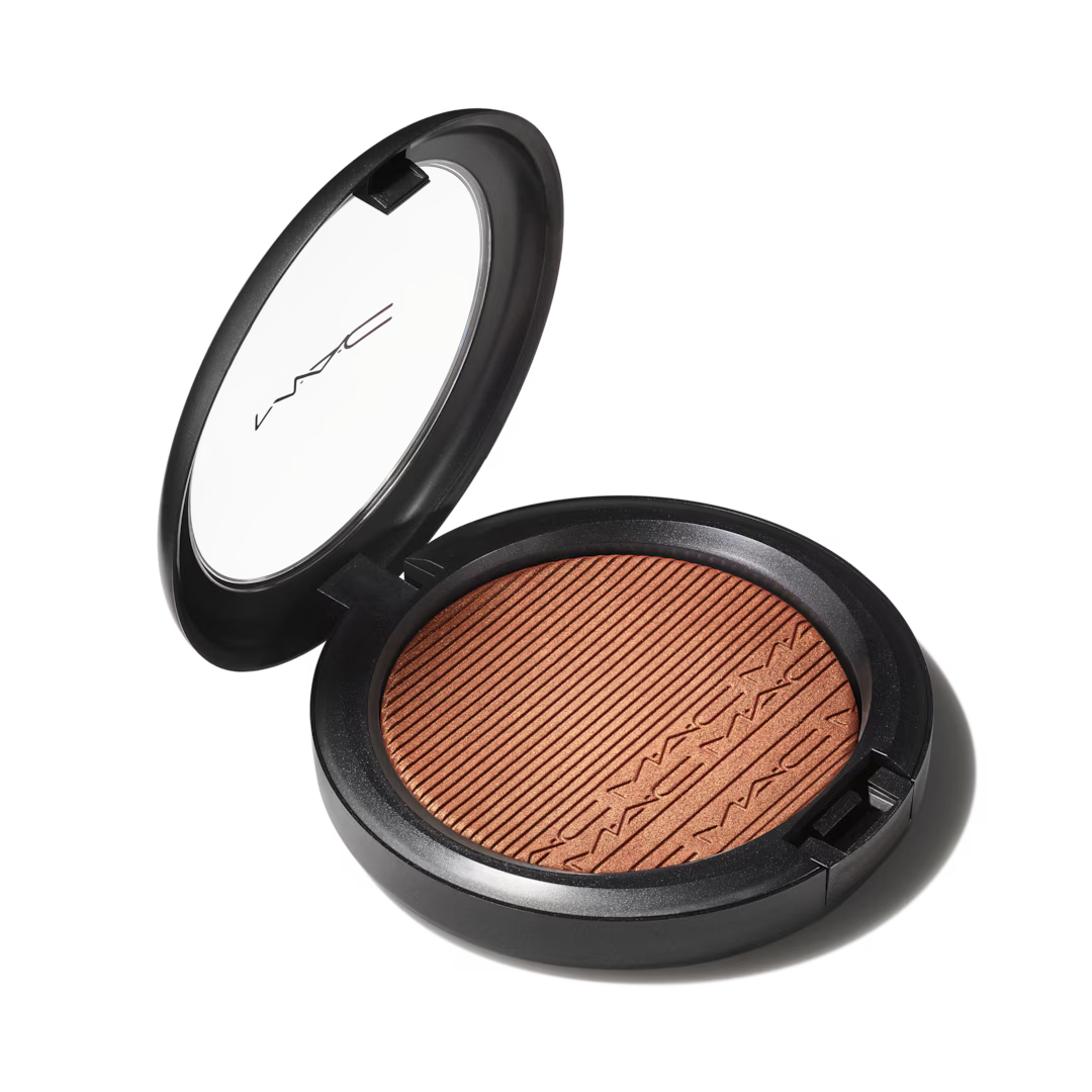 MAC Extra Dimension Skinfinish Highlighter - Glow With It