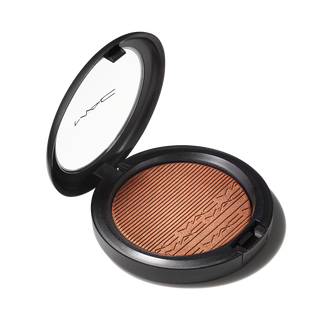MAC Extra Dimension Skinfinish Highlighter - Glow With It
