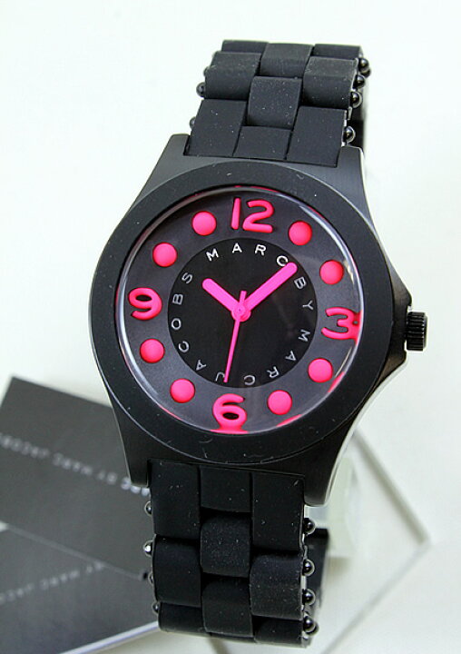 Marc Jacobs Pelly Black Dial Black Silicone Strap Watch for Women - MBM2530