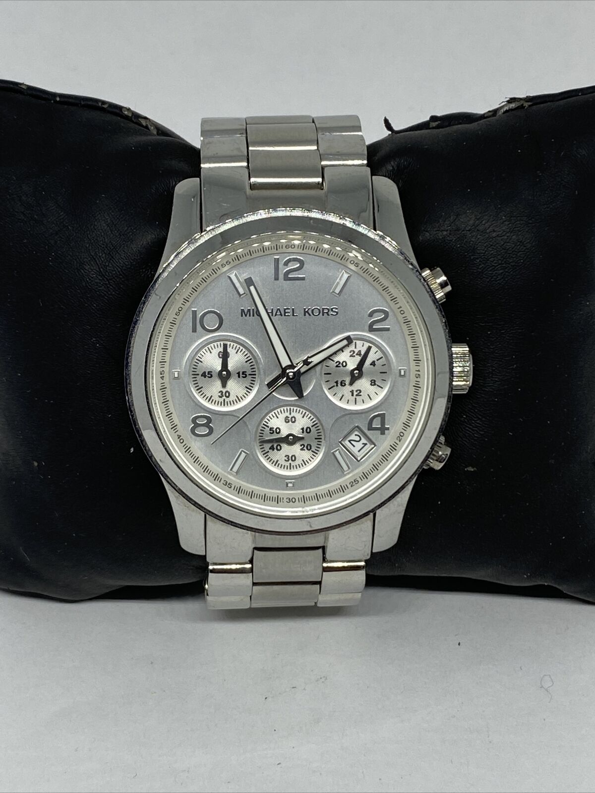 Michael Kors Runway Silver Dial Silver Steel Strap Watch for Women - MK5076