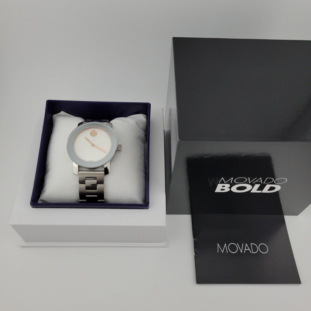 Movado Bold Silver Dial Silver Steel Strap Watch For Women - 3600084